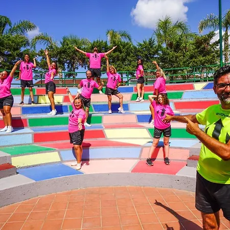 - Sporting Club 3* 切法卢