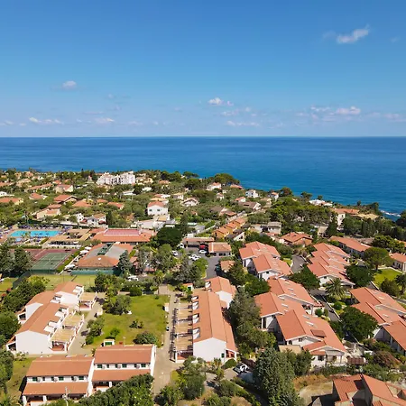 - Sporting Club Otel 3*