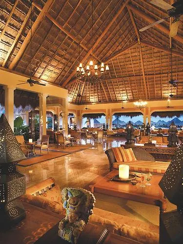 酒店 - Sporting Club 3*